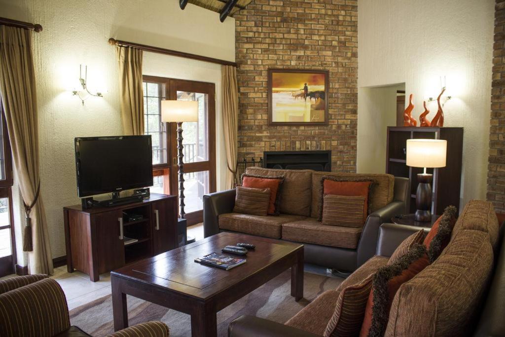Kruger Park Lodge Unit No 615 With Private Pool Hazyview Bagian luar foto