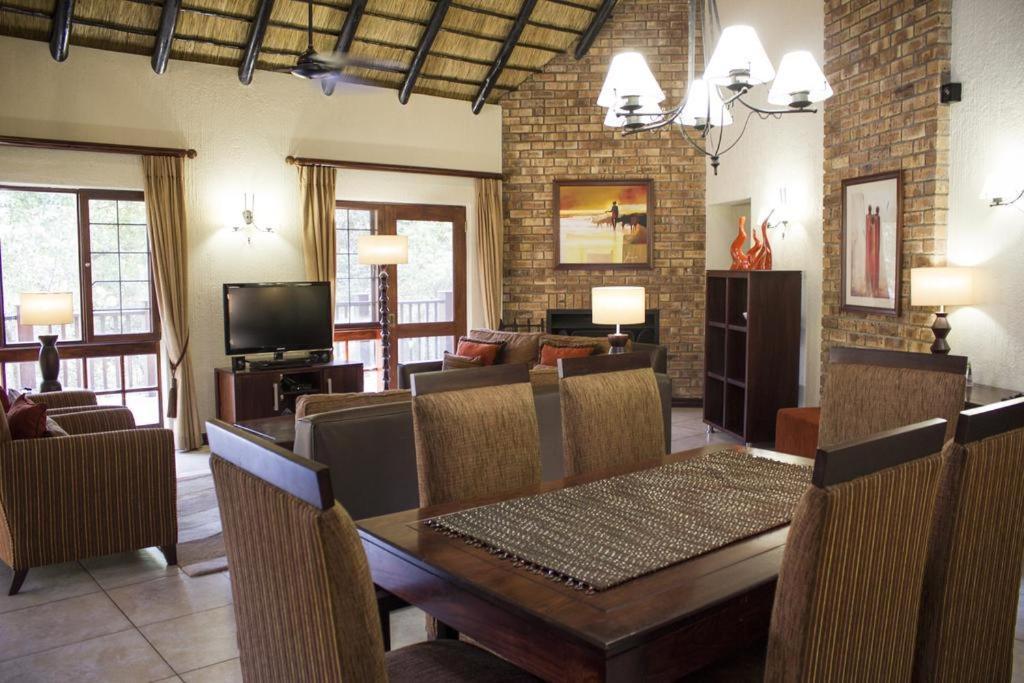 Kruger Park Lodge Unit No 615 With Private Pool Hazyview Bagian luar foto